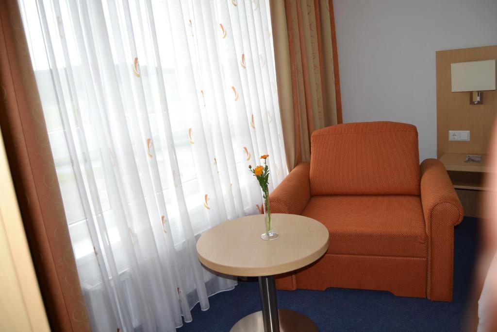 Pension Karawankenblick Moosburg Habitación foto